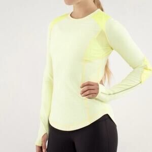 Lululemon Long Sleeve Top Women’s 6 Yellow Run Ice Queen Stripe Clarity Athleisr